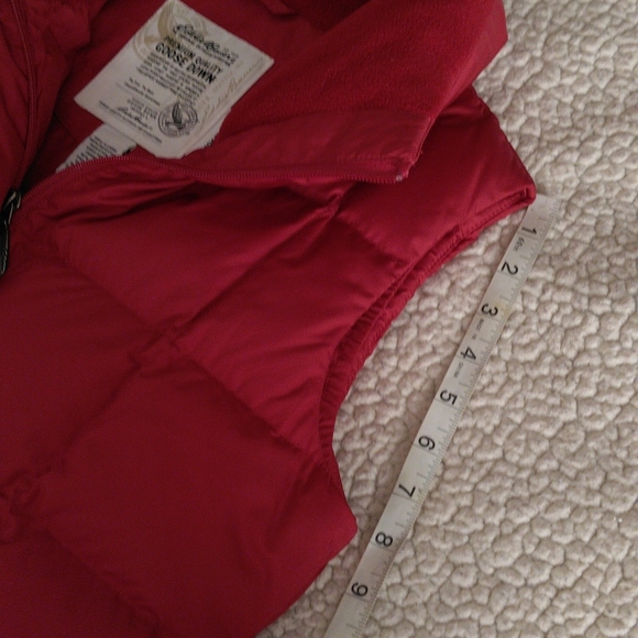 Eddie Bauer Small Red 700 Fill Power Goose Down Full Zip Snap Button Puffer Vest - Picture 8 of 14